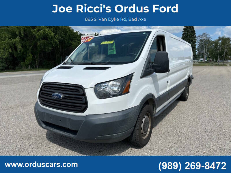 2018 Ford Transit 250 3dr LWB Low Roof Cargo Van w/60/40 Passenger Side Doors in White — front three-quarter view