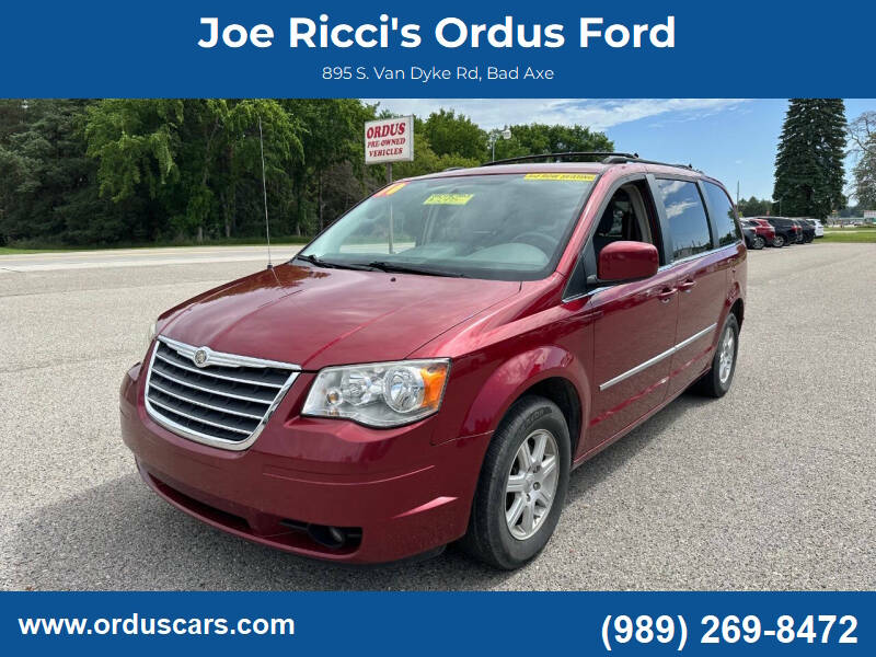 2010 Chrysler Town and Country