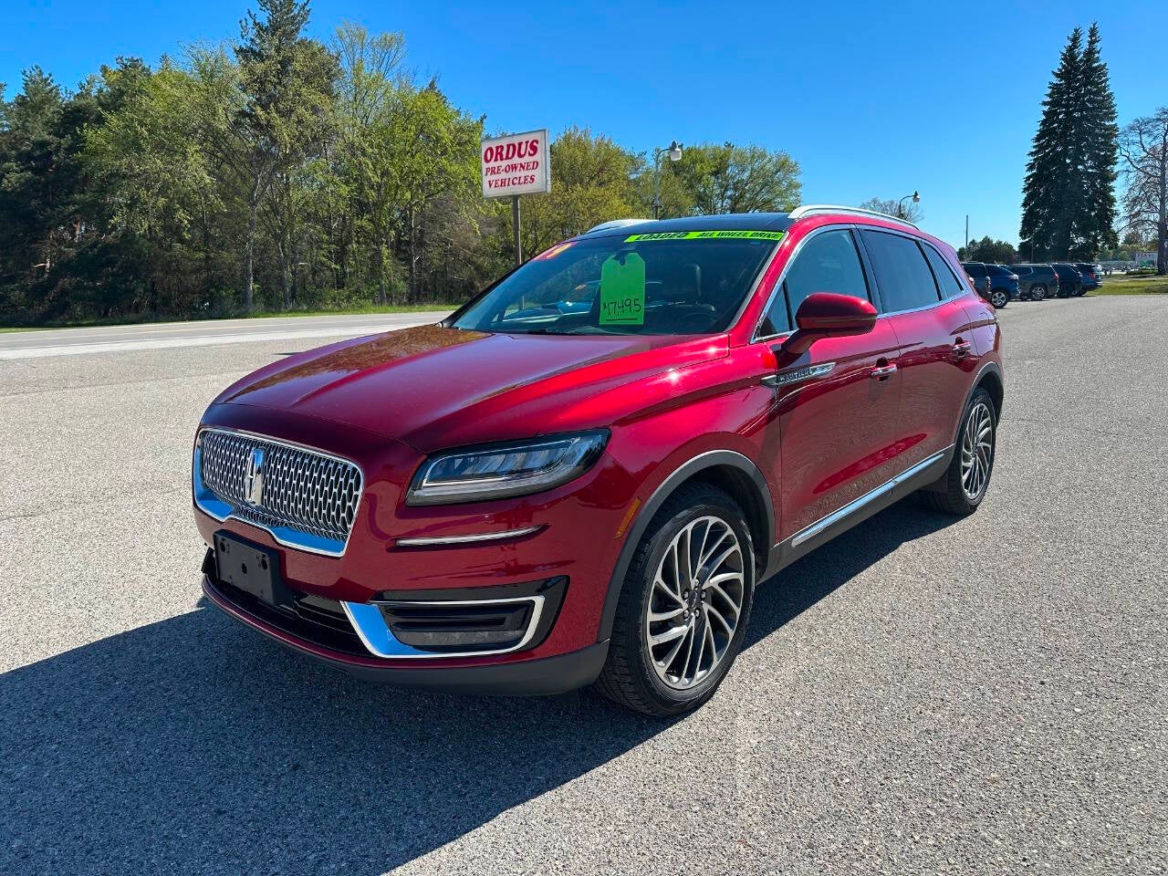 2019 Lincoln Nautilus — side profile view